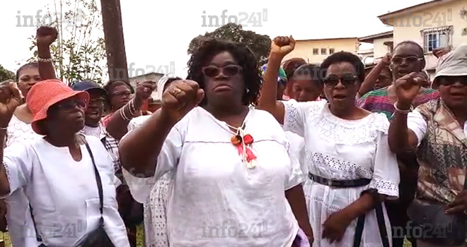Des femmes gabonaises en colère appellent à la démission de Marie Madeleine Mborantsuo