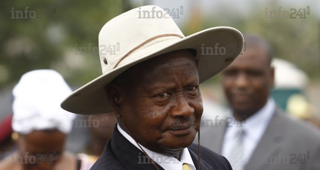 Yoweri Museveni appelle les états africains à quitter la Cour pénale internationale