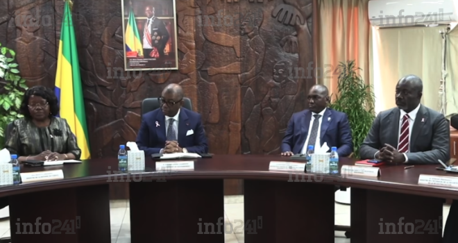Fraudes électorales : le gouvernement gabonais admet, mais invite ses citoyens à “faire avec”...