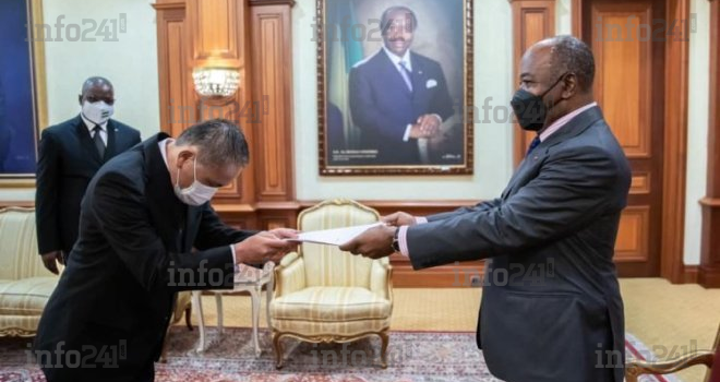Ali Bongo a reçu les lettres de créances de trois nouveaux ambassadeurs accrédités au Gabon