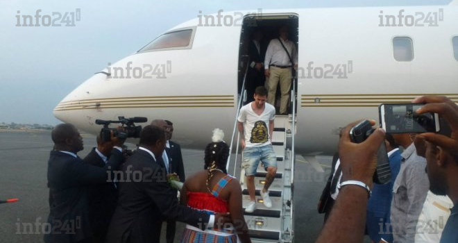 Quelques images de l’arrivée de Lionel Messi à l’aéroport de Libreville