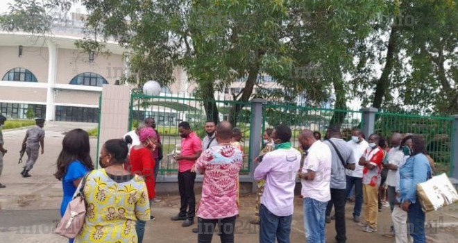 Ignorés, les enseignants-chercheurs gabonais exigent la démission du ministre de tutelle !