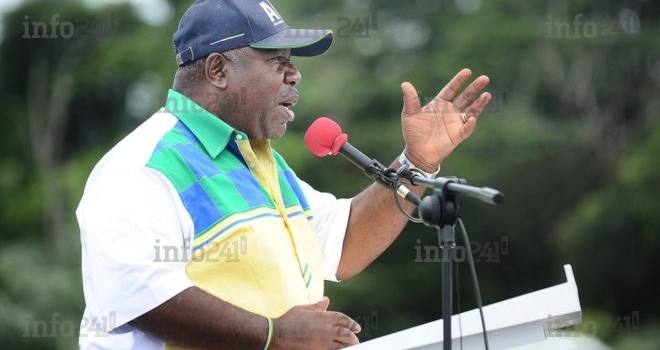Ali Bongo dit désormais vouloir « lancer un combat impitoyable contre la misère »