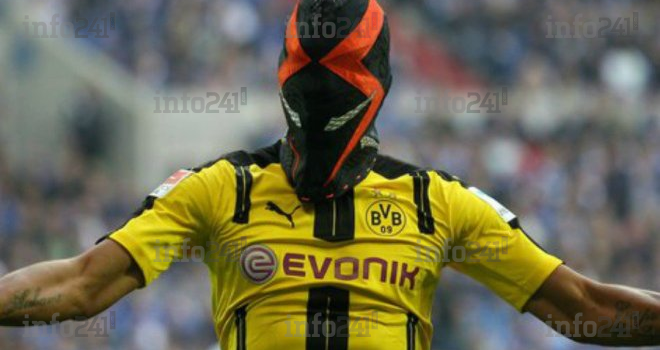 Le nouveau masque de super-héros d’Aubameyang ne plait pas à Dortmund... et à Puma !