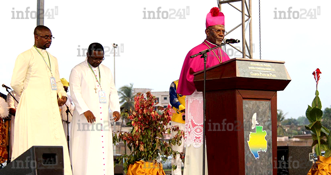 Une prière multiconfessionnelle pour que règne la paix au Gabon