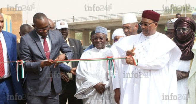 Niger : le président Issoufou Mahamadou inaugure un échangeur