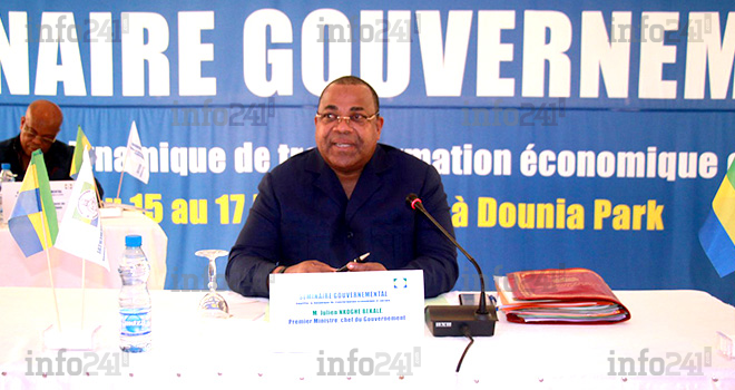 Julien Nkoghe Bekalé clôture son séminaire gouvernemental sans Ali Bongo !