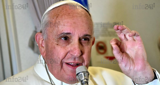 Italie : le Pape exhorte les catholiques à ne pas procréer « comme des lapins »