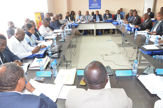 Qui sont les participants finaux du dialogue politique d'Ali Bongo au Gabon ?