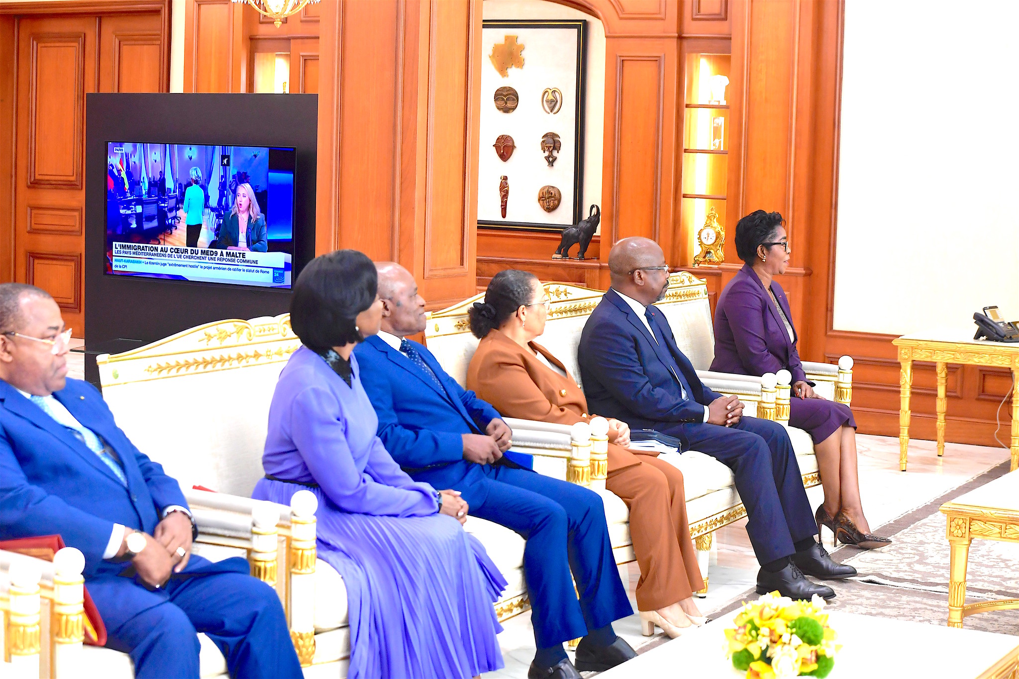 Transition au Gabon : Brice Oligui vante les mérites de 6 éminences grises de l'ex régime Bongo