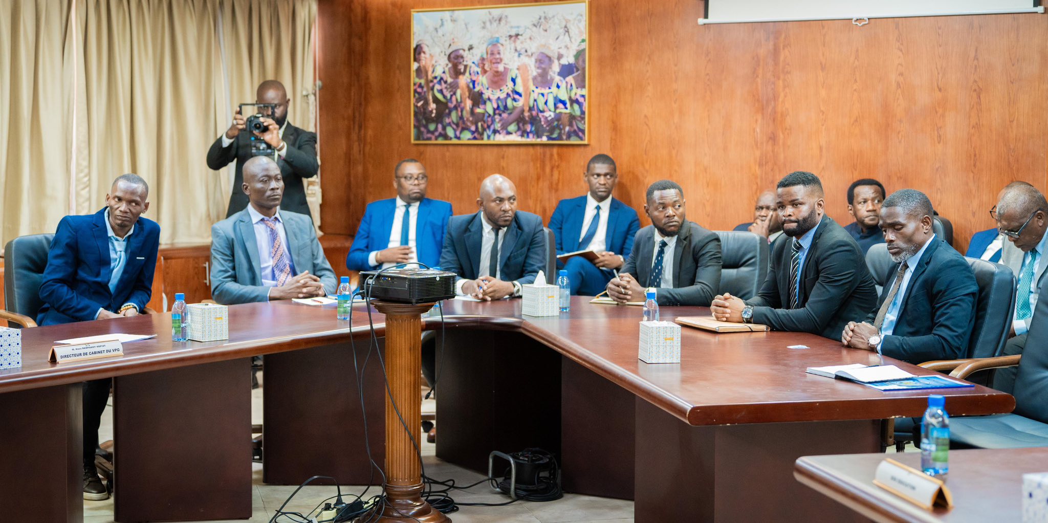 Grève des enseignants au Gabon : Le gouvernement reprend le dialogue avec SOS Éducation
