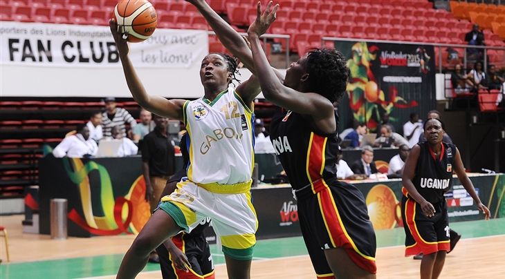 Les Panthères du Gabon dévorent l'Ouganda en ouverture de l'AfroBasket féminin 2015