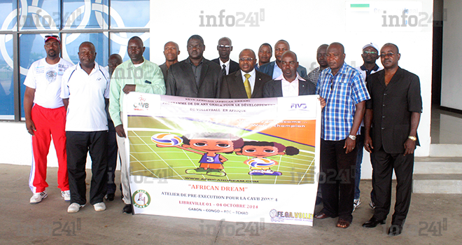Zone 4 : 12 encadreurs de volley-ball en formation à Libreville