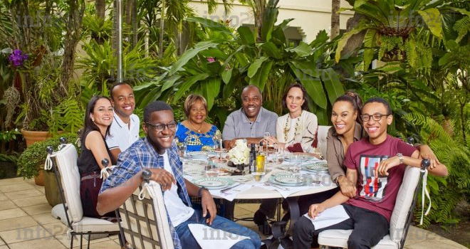 La famille Bongo souhaite un joyeux noël à tous les Gabonais !