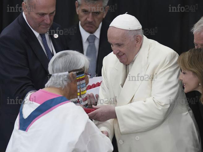 Saint-Siège : Accablé par la vieillesse, le pape François n’écarte pas une éventuelle démission
