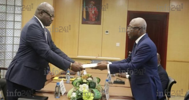 Gabon : 72h après son triomphe, Onanga Ndiaye s’installe à la tête de l’Assemblée nationale