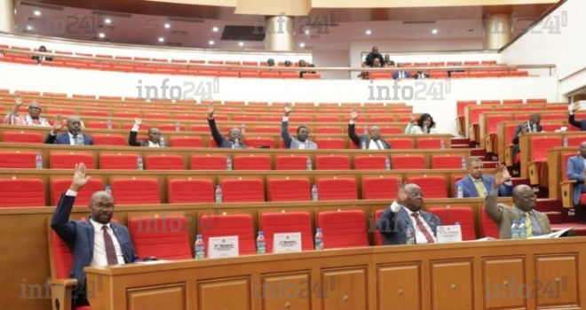 Gabon : Les députés adoptent en procédure d’urgence le nouveau statut particulier des greffiers 