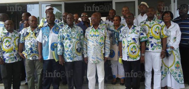 9 députés membres du parti au pouvoir claquent la porte du Parlement gabonais 
