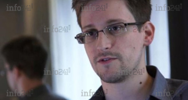 Russie : le lanceur d’alerte américain Edward Snowden obtient la citoyenneté russe