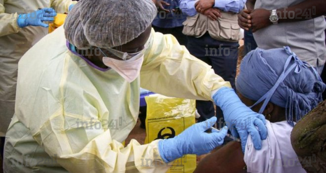 Ouganda : l’OMS donne son feu vert pour des essais cliniques de 3 vaccins-candidats contre Ebola