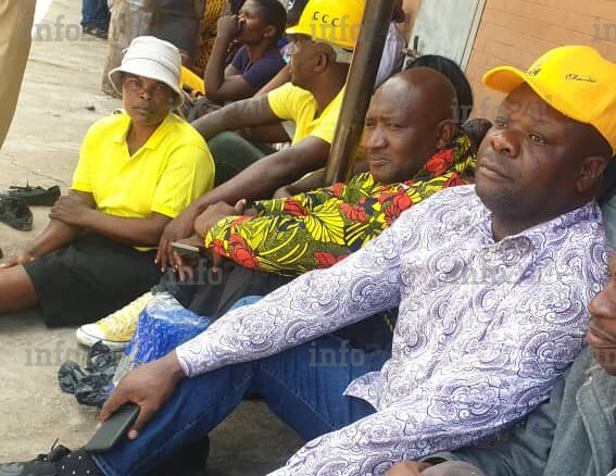 Zimbabwe : 25 opposants interpellés pour avoir pris part à une réunion « non autorisée »