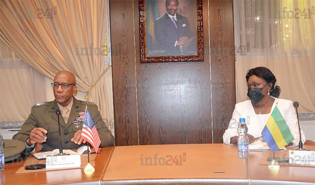 Le commandant des opérations militaires des Etats-Unis en Afrique en visite au Gabon