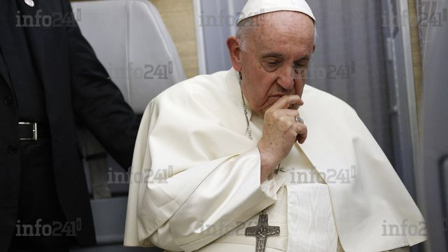 Abus sexuels : « Un prêtre ne peut continuer s’il est un agresseur », affirme le pape François