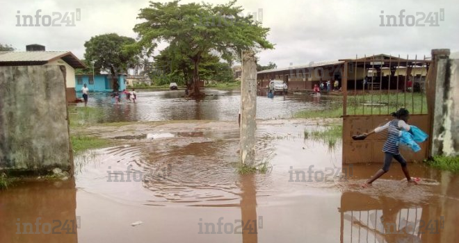 Plusieurs établissements primaires de Port-Gentil inondés par les eaux pluviales