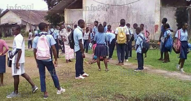 Cocobeach : Des élèves d’un lycée public gabonais entrent en transe collective