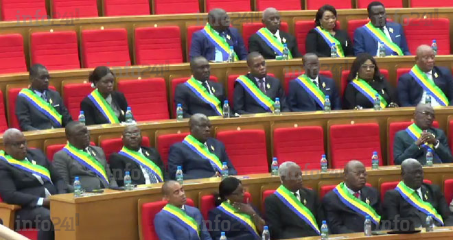 Après 2 mois de travaux, les parlementaires de la transition du Gabon déjà en vacances&nbsp;!