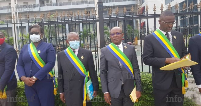 Des députés gabonais manifestent contre le nouveau projet de révision constitutionnelle 