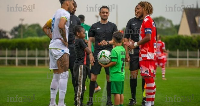 Match amical : le Gabon écrase facilement en France une petite équipe de 4e division