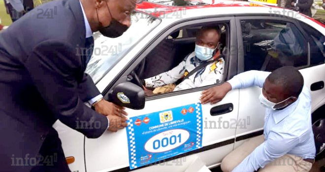 La mairie de Libreville lance son opération de pose de vignette 2021 sur les taxis