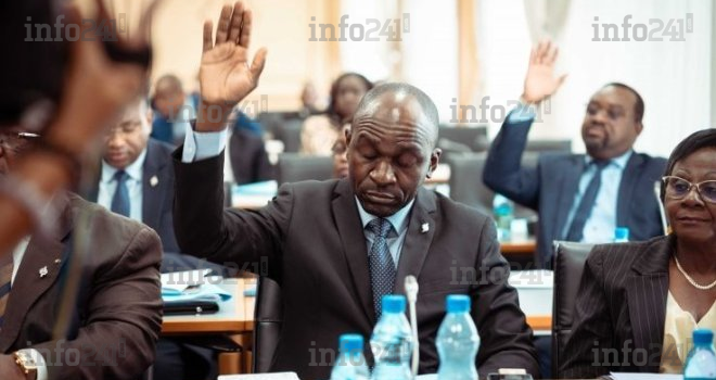 La nouvelle révision de la Charte de la transition gabonaise déjà adoptée par le Parlement !