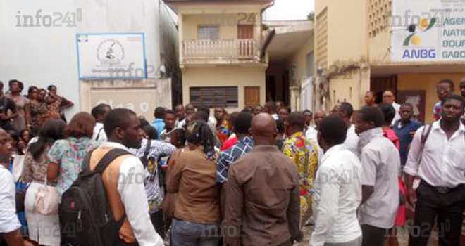 Des étudiants revendiquent leur bourse d’études supprimée par l’Etat gabonais