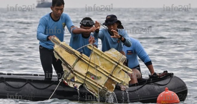 Indonésie : un Boeing s’écrase en mer avec 62 personnes à bord dont 10 enfants
