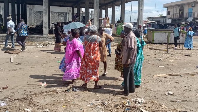 Port-Gentil&nbsp;: Les commerçantes crient leur colère après leur déguerpissement du marché de l’Ancien-Port