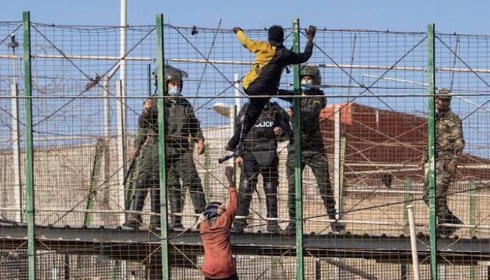 L’UA réclame une enquête après la mort de dizaines de migrants aux frontières du Maroc et de l’Espagne