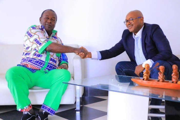 Port-Gentil&nbsp;: Après avoir été malmené, Féfé Onanga renouvèle son soutien à Ali Bongo 