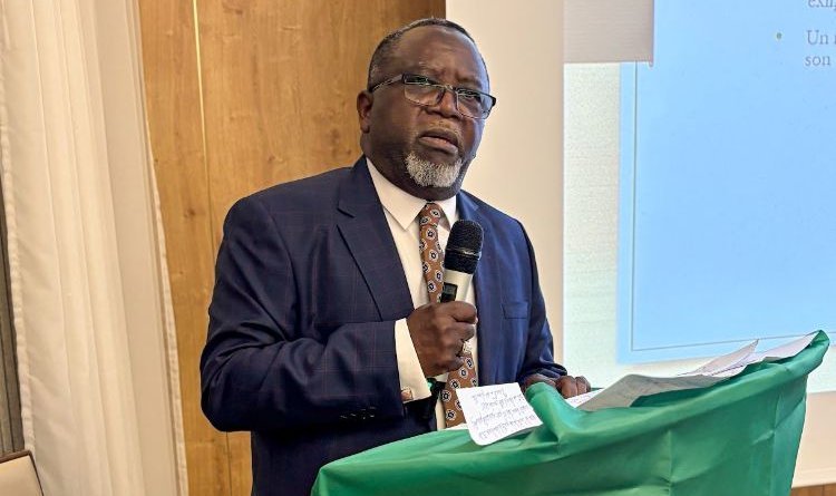 Nguia Banda fait ses adieux à la diaspora gabonaise après 9 ans d’exil politique