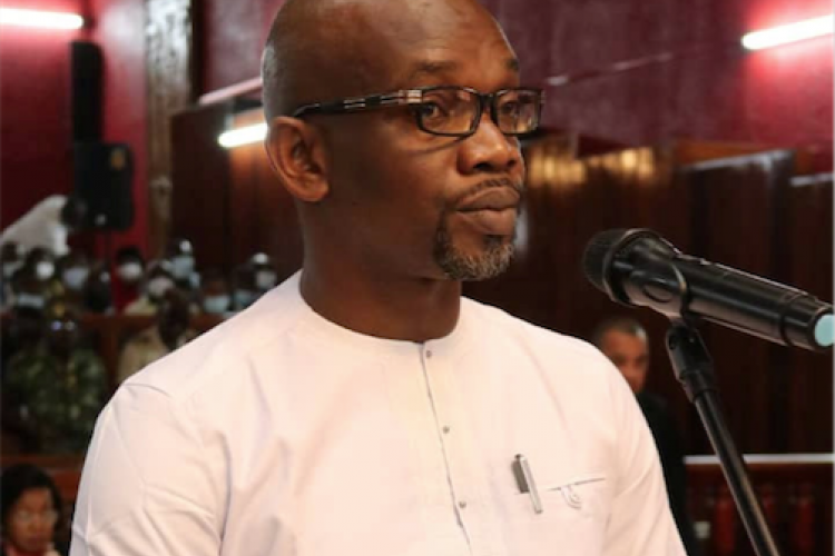 Plus docile avec le palais présidentiel, Renaud Allogho Akoué assuré d’avoir une peine clémente