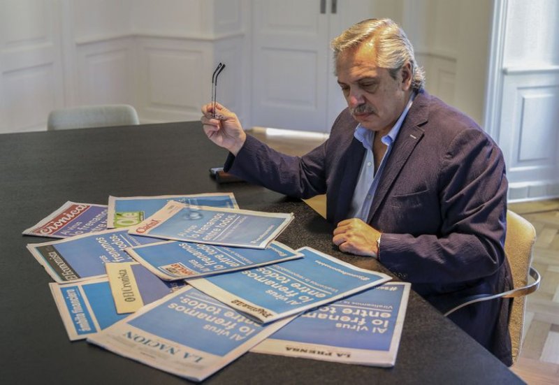 Argentine&nbsp;: le président testé positif au Covid-19 malgré sa vaccination avec Spoutnik V 